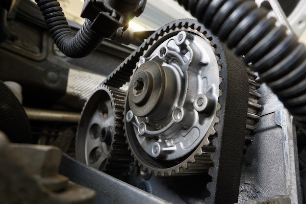 What Are the Warning Signs of an Aging Timing Belt?