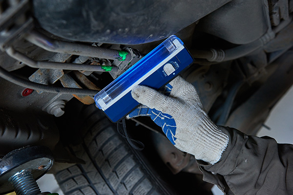 Why Should You Repair an A/C Leak Even in the Fall or Winter Instead of Waiting for Next Year's Heat?