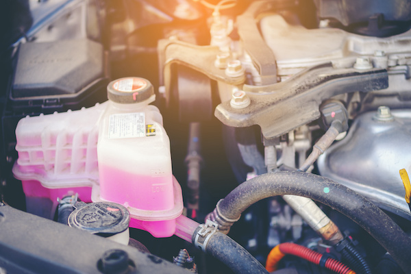 5 Benefits of a Coolant Flush in Mason, OH | Rix Automotive